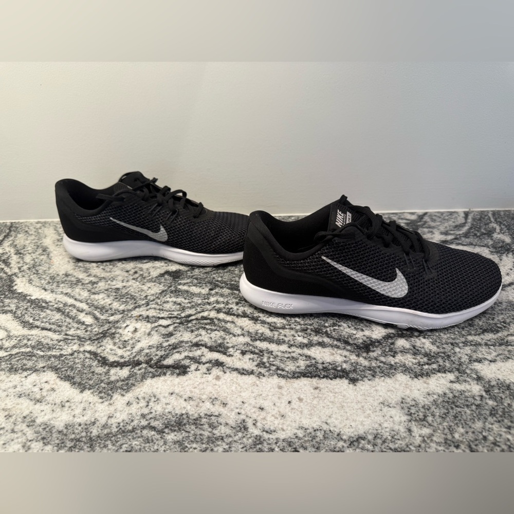 Nike Flex Trainer 7 Black size 8.5 WIDE